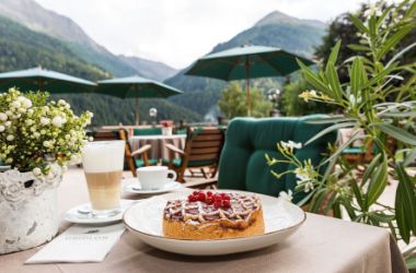 Friend ship weeks 7=6